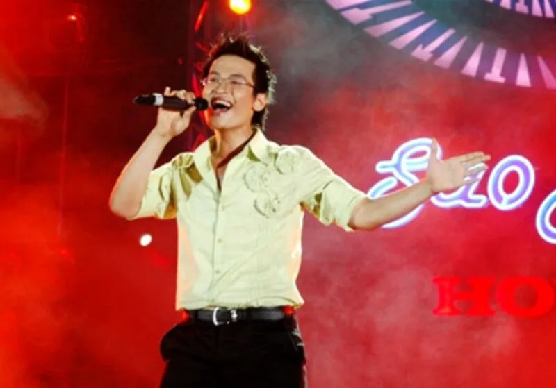 Hà Anh Tuấn bắt đầu được chú ý rộng rãi sau Sao Mai điểm hẹn 2006